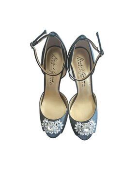 Mark And James By Badgley Mischka Womens Peep Toe‎ Heel size 8M Trendy